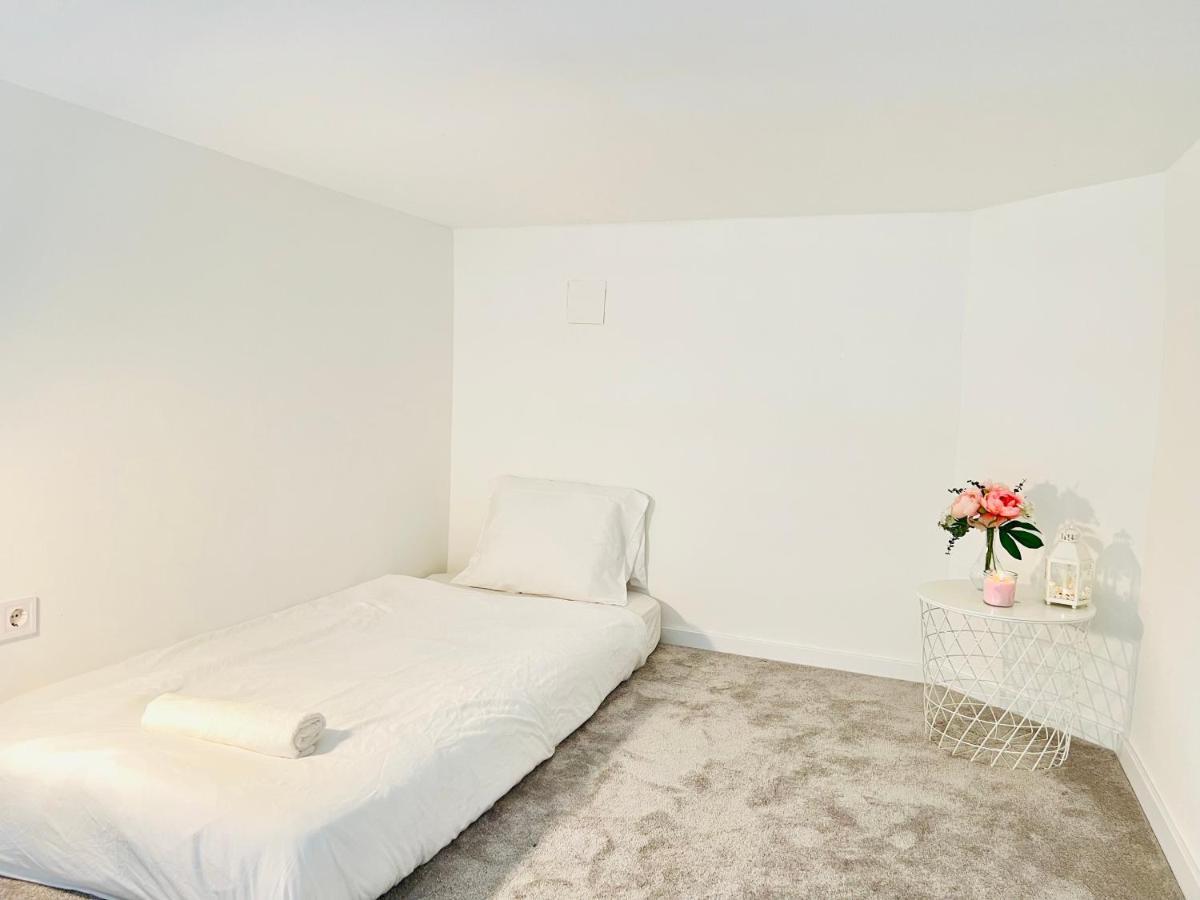Rozsa Apartment Budapest Esterno foto